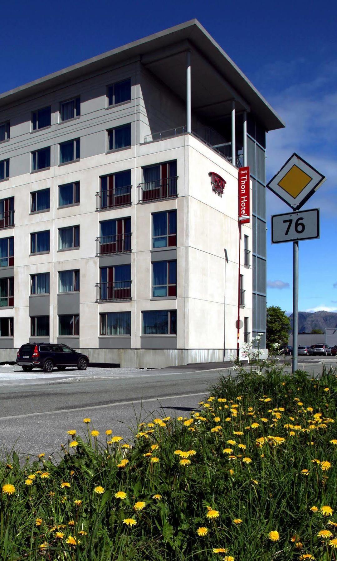 Thon Hotel Bronnoysund Exterior photo
